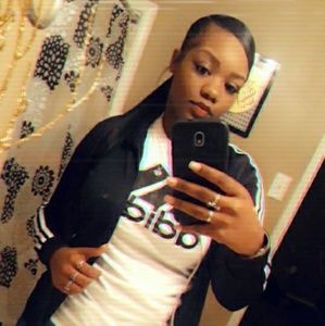 Meet your Posher, Kentisha